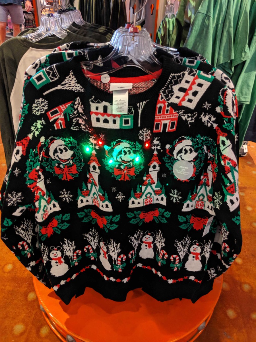 festive apparel mousegear