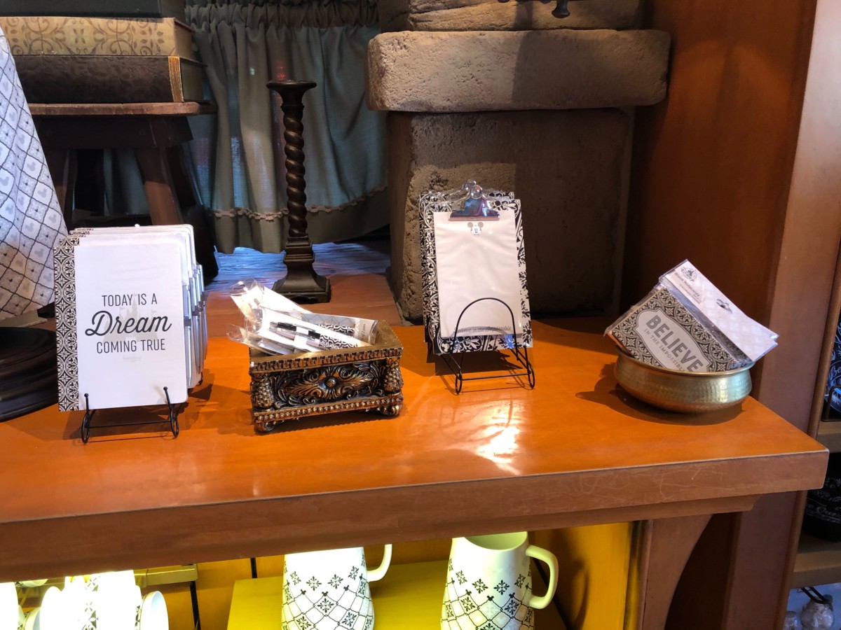 hidden mickey stationery sets