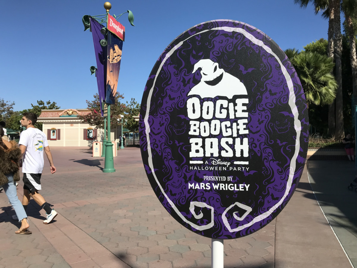 oogie boogie bash