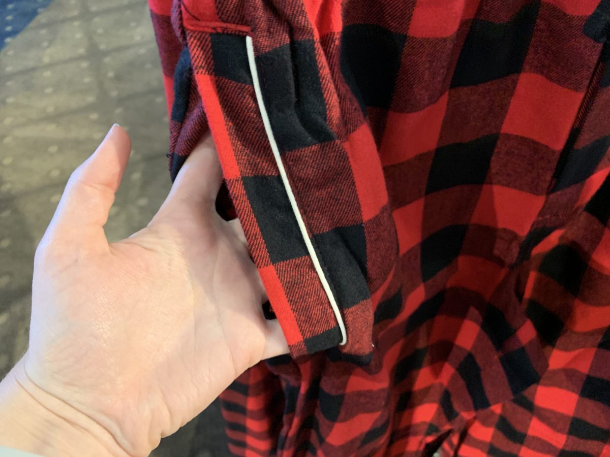 Santa Mickey pajama pants (3)