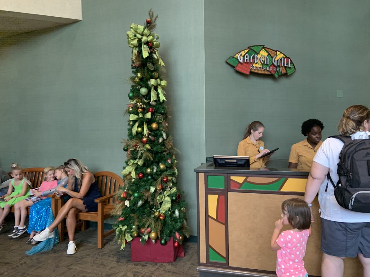 Garden Grill Tree