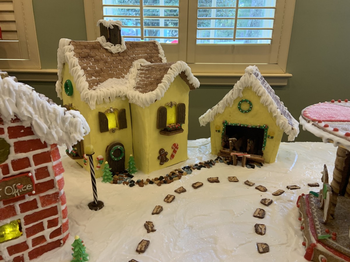 Saratoga Springs gingerbread 2019 (10)