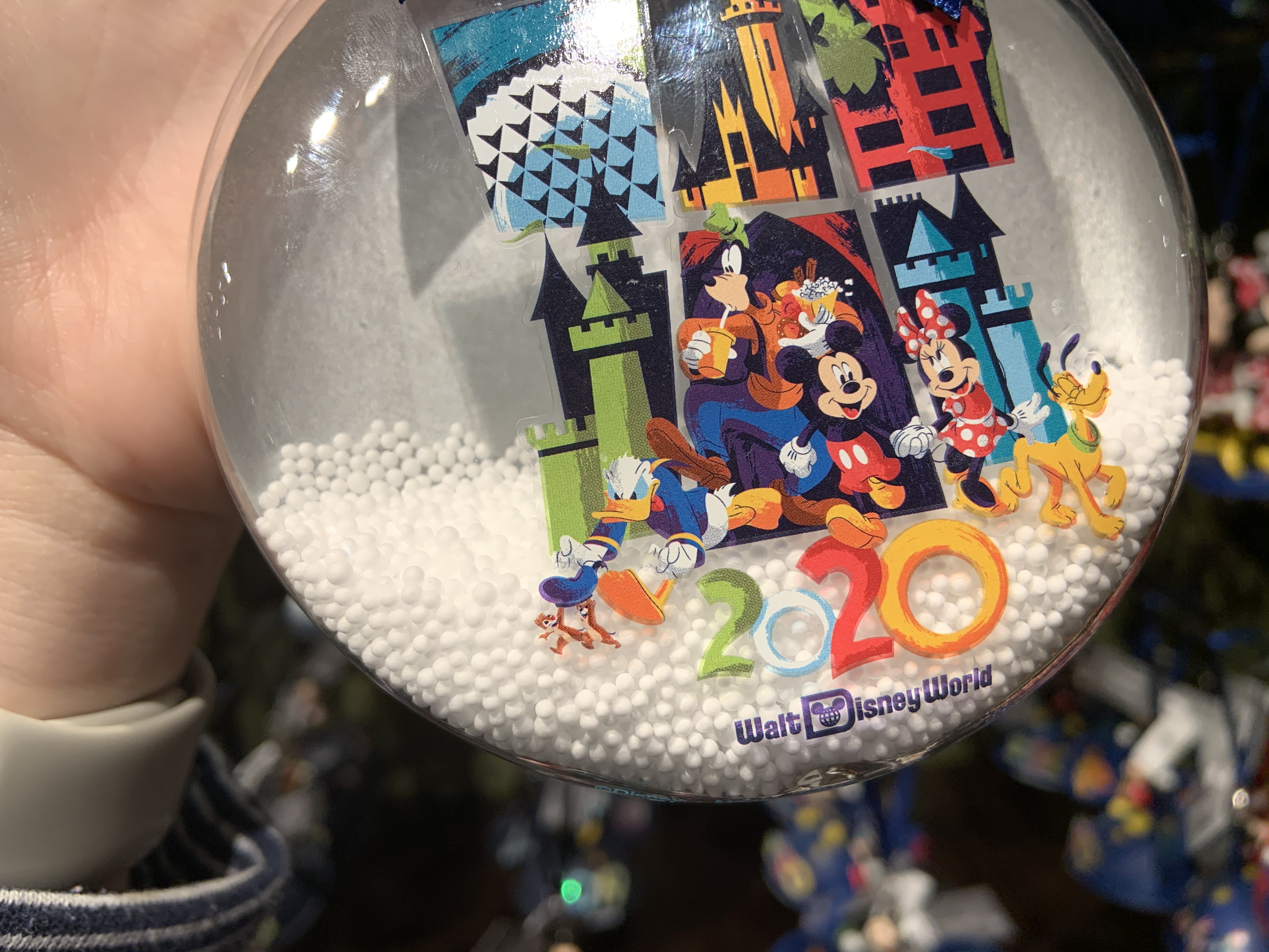 Flat filled 2020 ornament 3