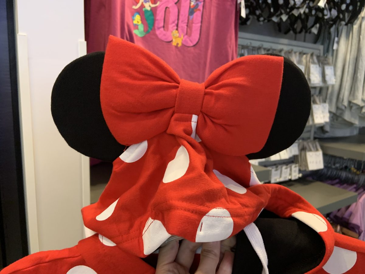 Minnie onesie (4)