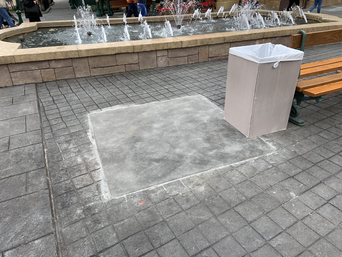 France pavilion missing trees 2