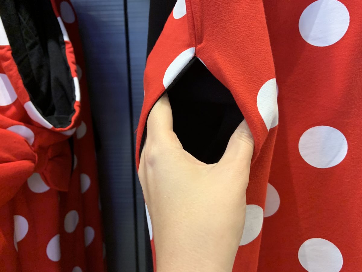 Minnie onesie (3)