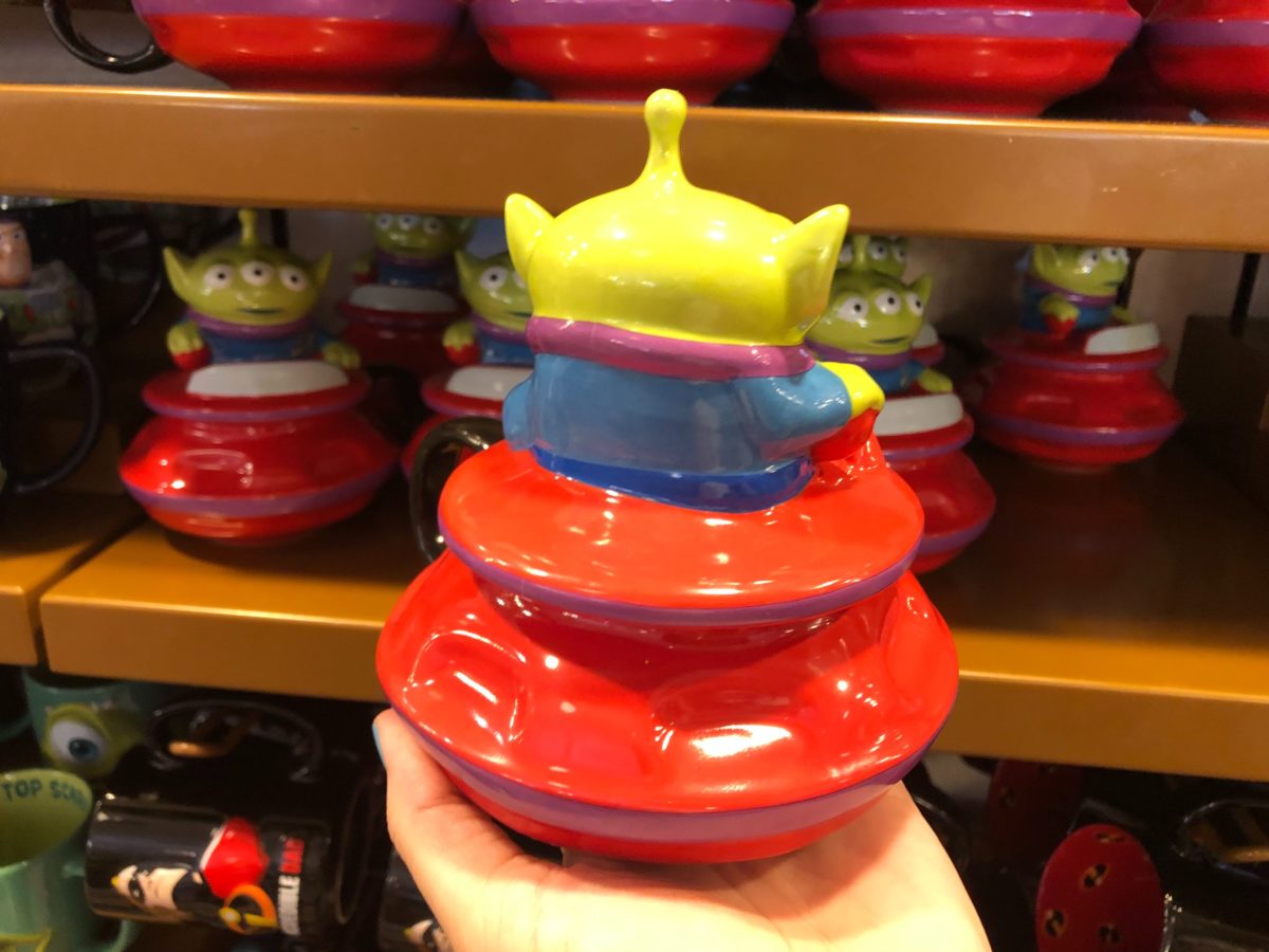 Alien Saucer Mug Back