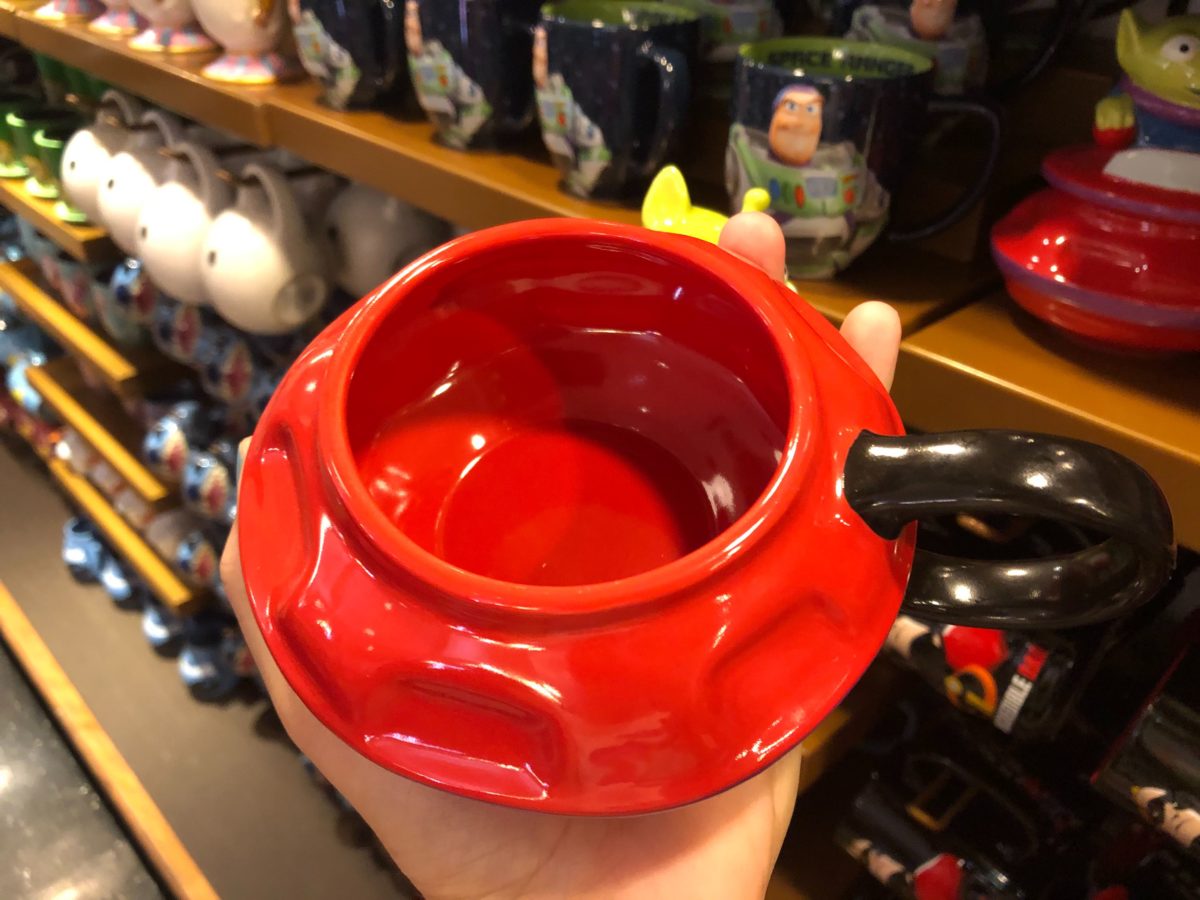 Alien Saucer Mug Bottom2