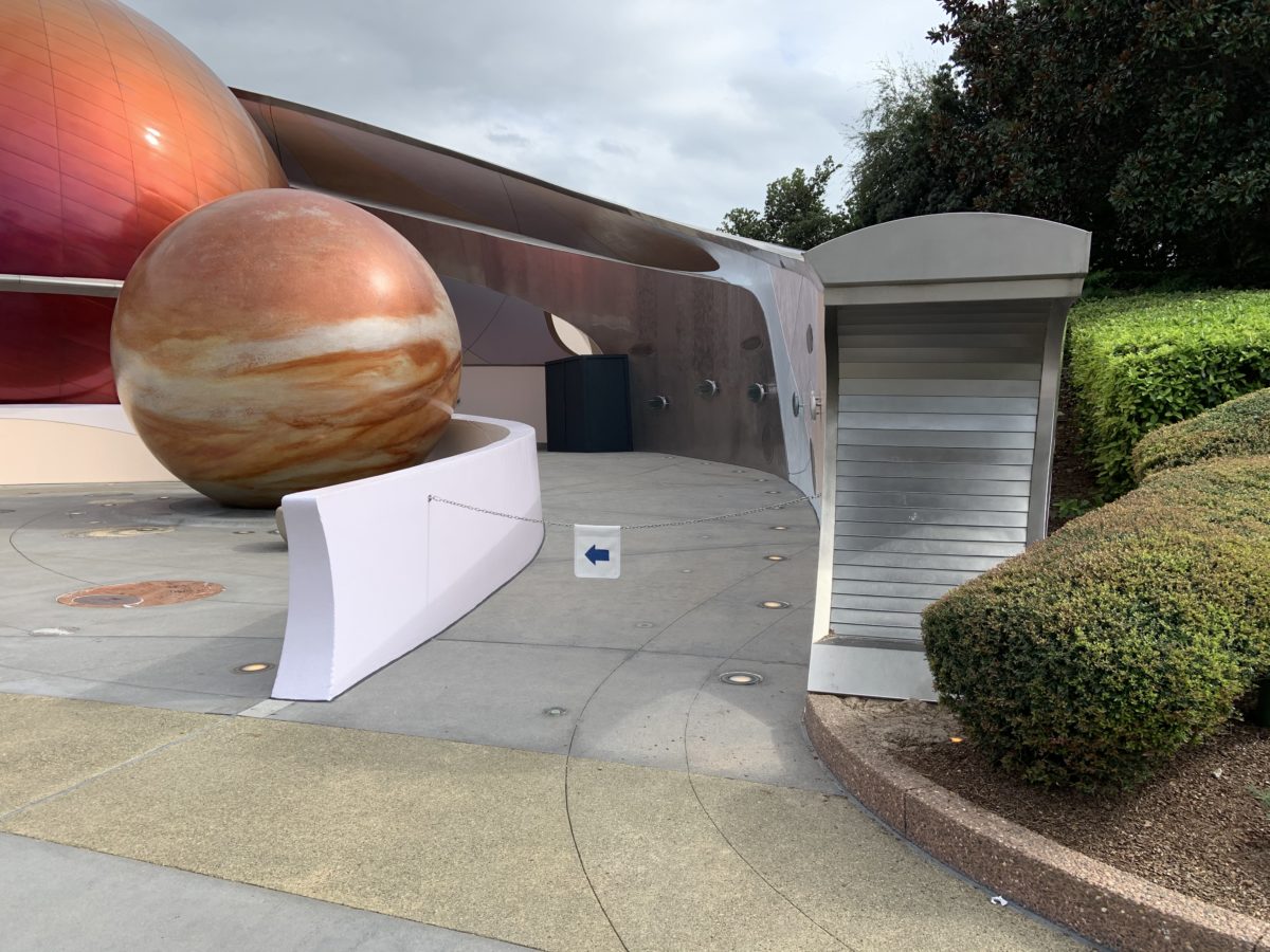Space 220 entrance (1)