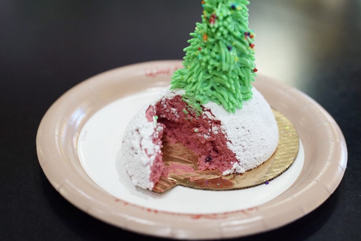 tree on cherry hill cake