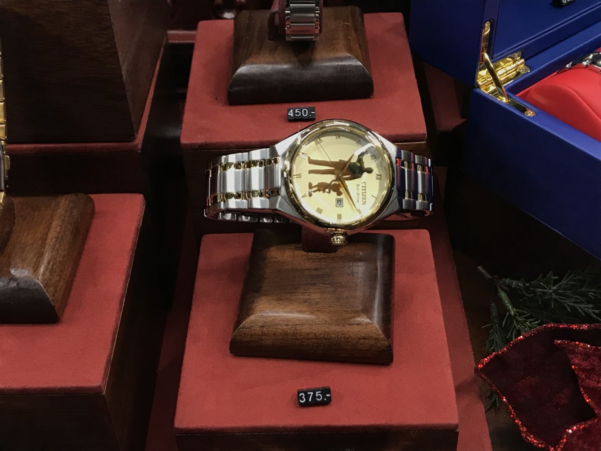 Disney citizen watch