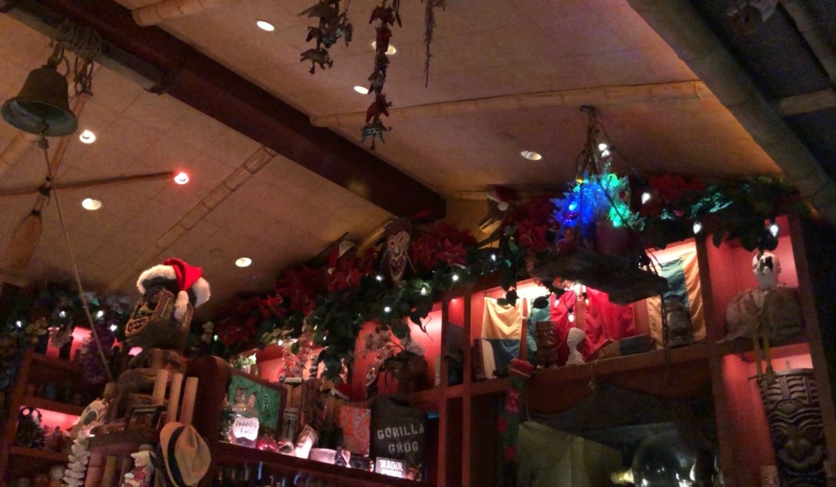 trader sams Christmas