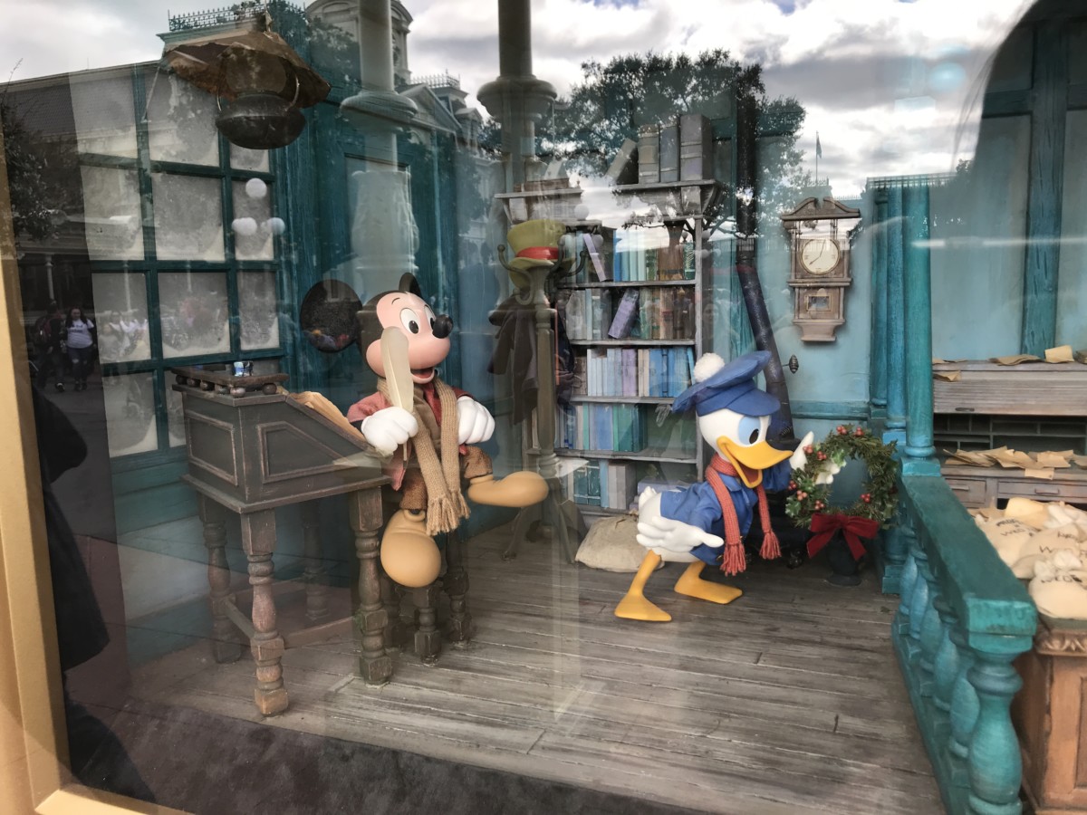 Christmas window display