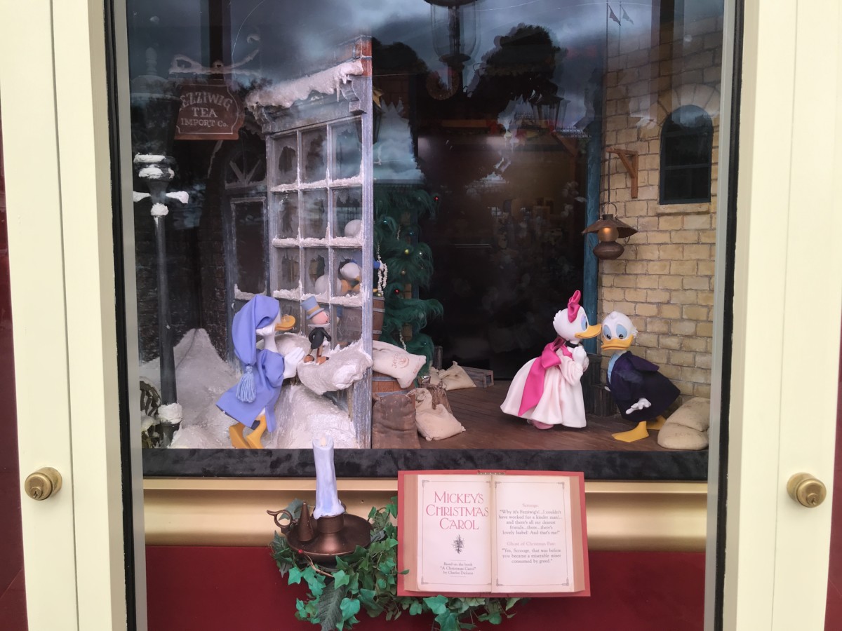 Christmas window display