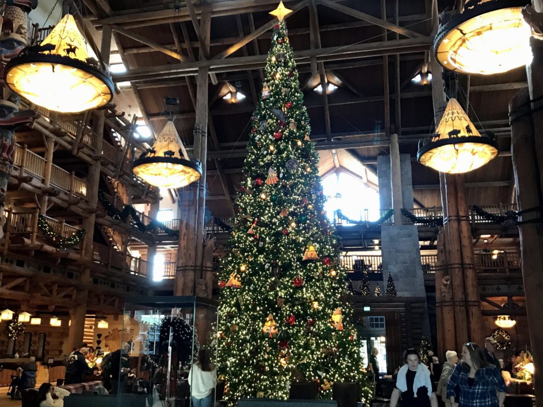 wilderness lodge Christmas
