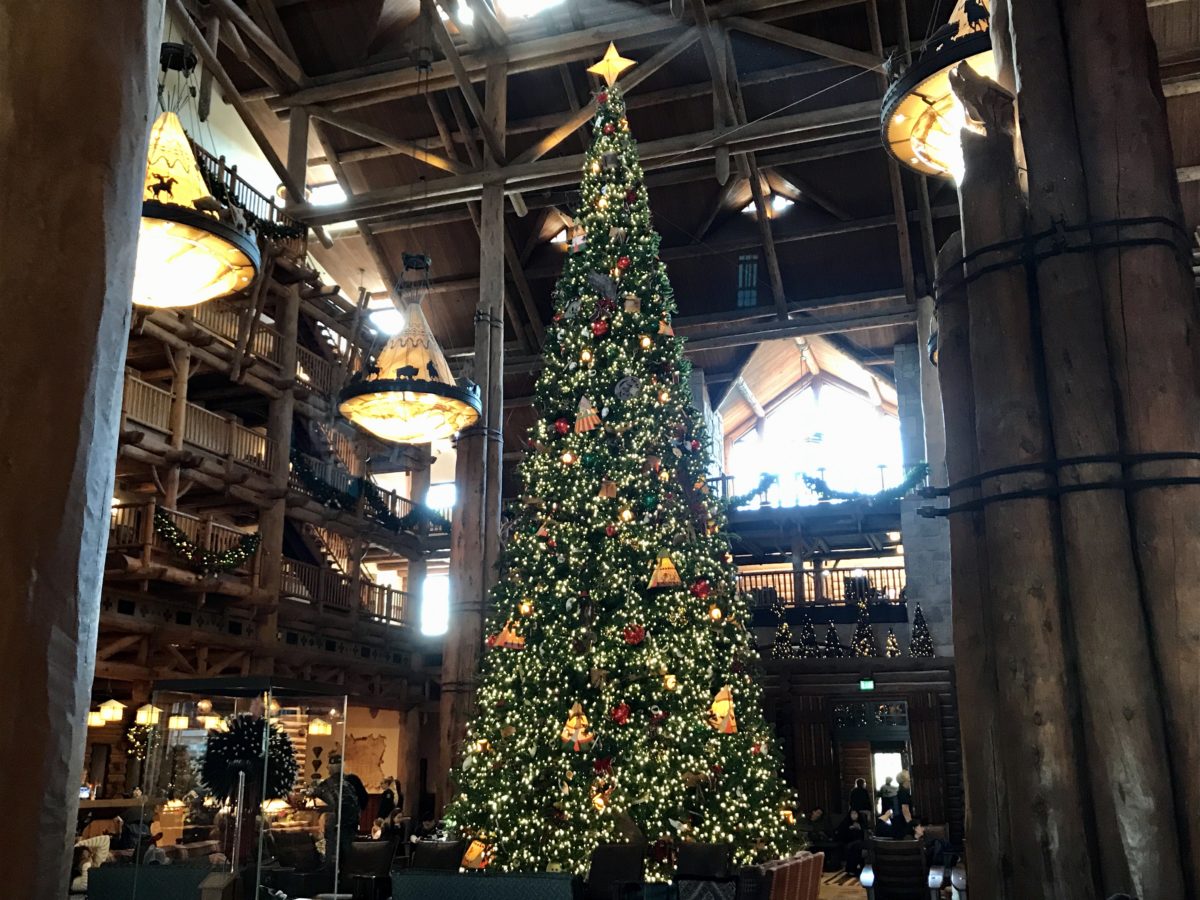 wilderness lodge christmas