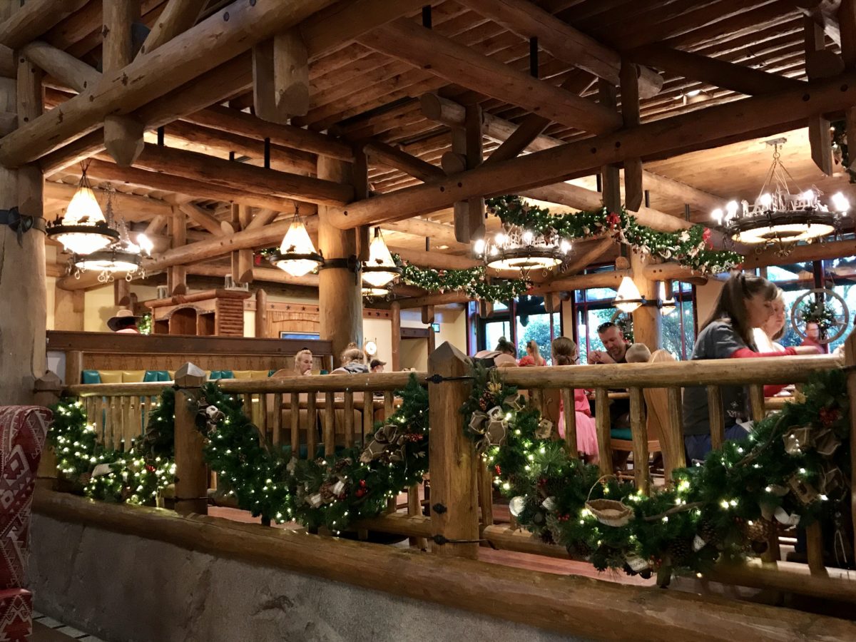 wilderness lodge christmas