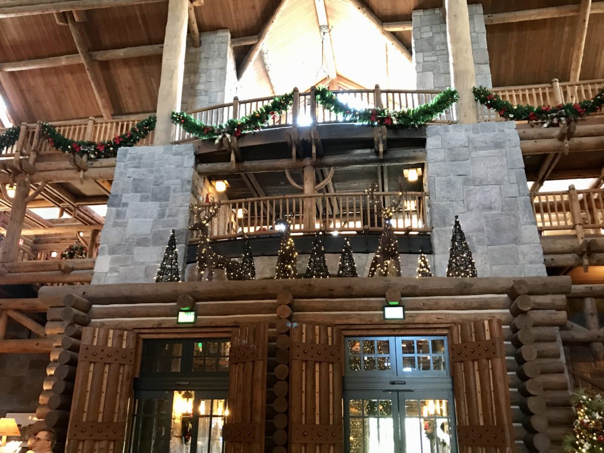 wilderness lodge christmas