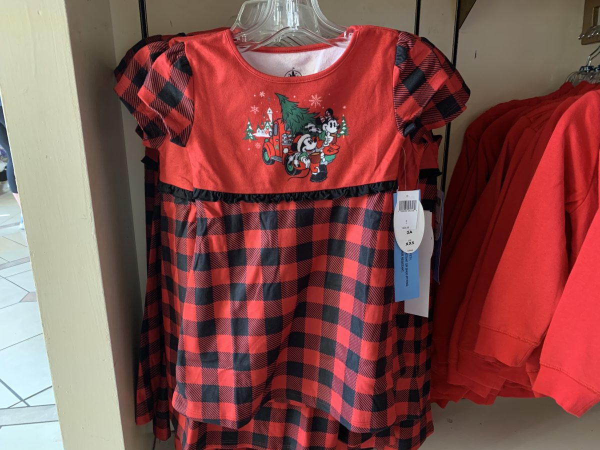 kids nightgown