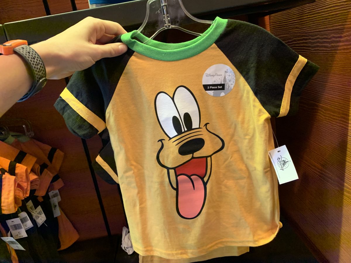 Kids clothes