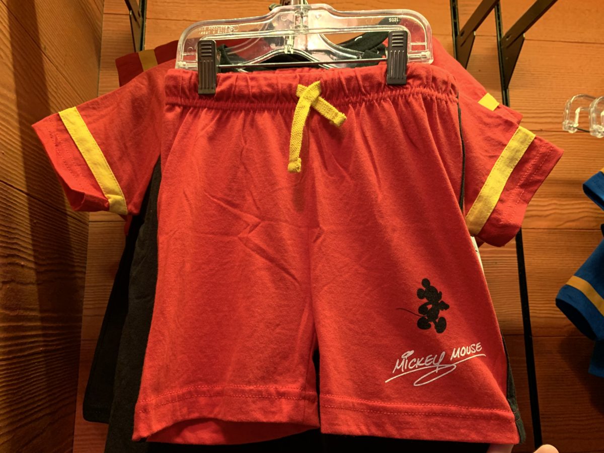 Kids clothes