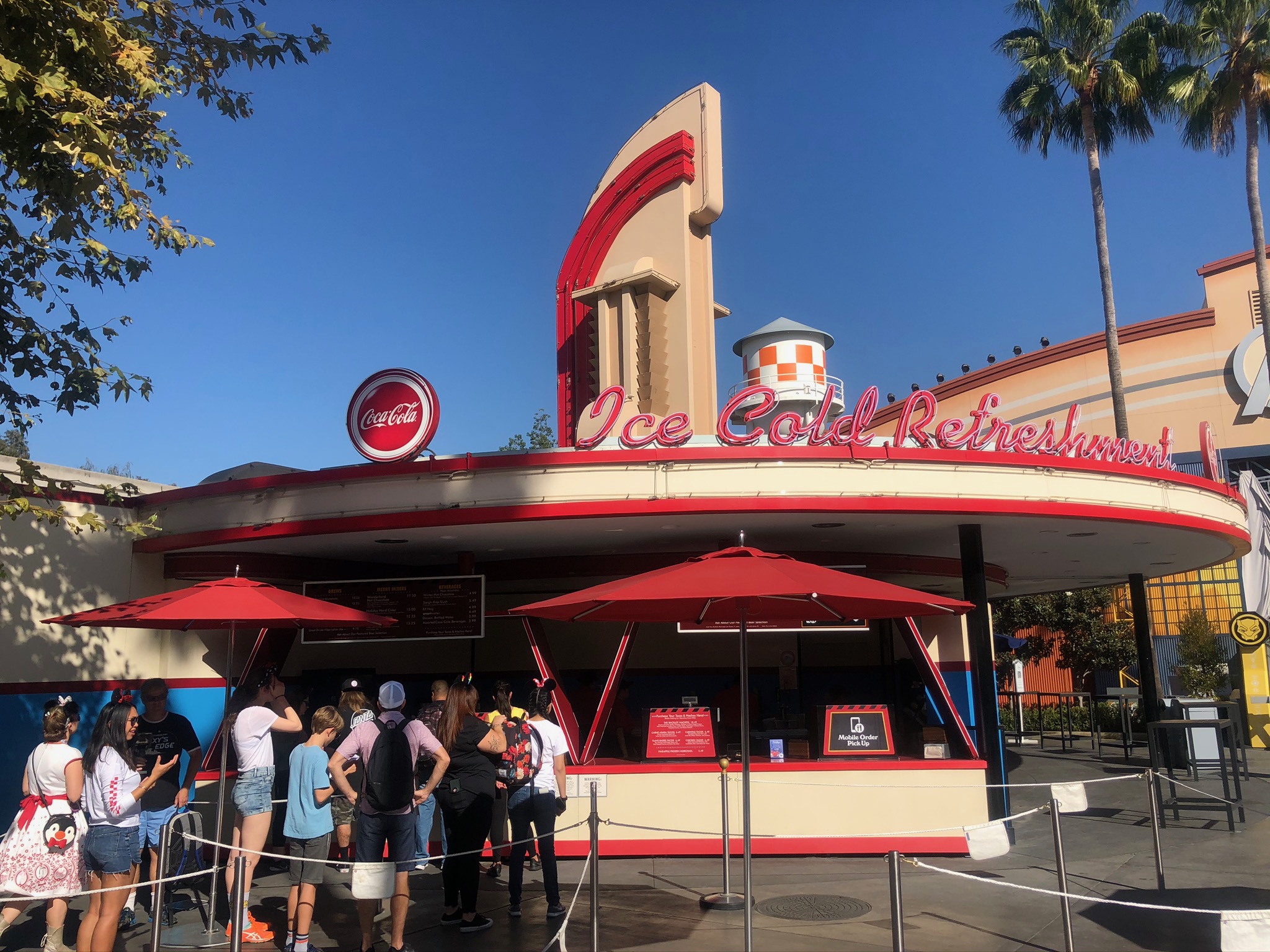 hollywood lounge