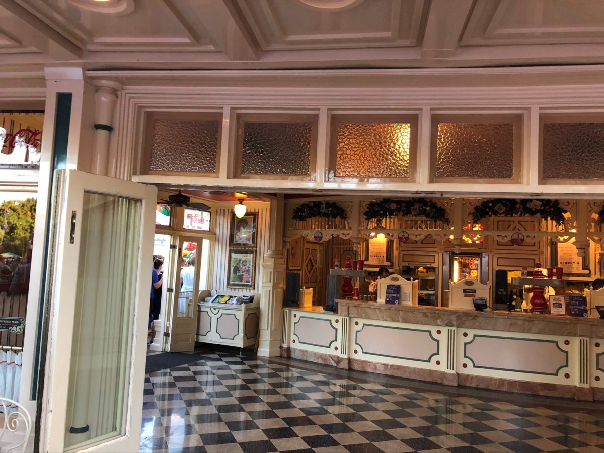 French dip refreshment corner 2019