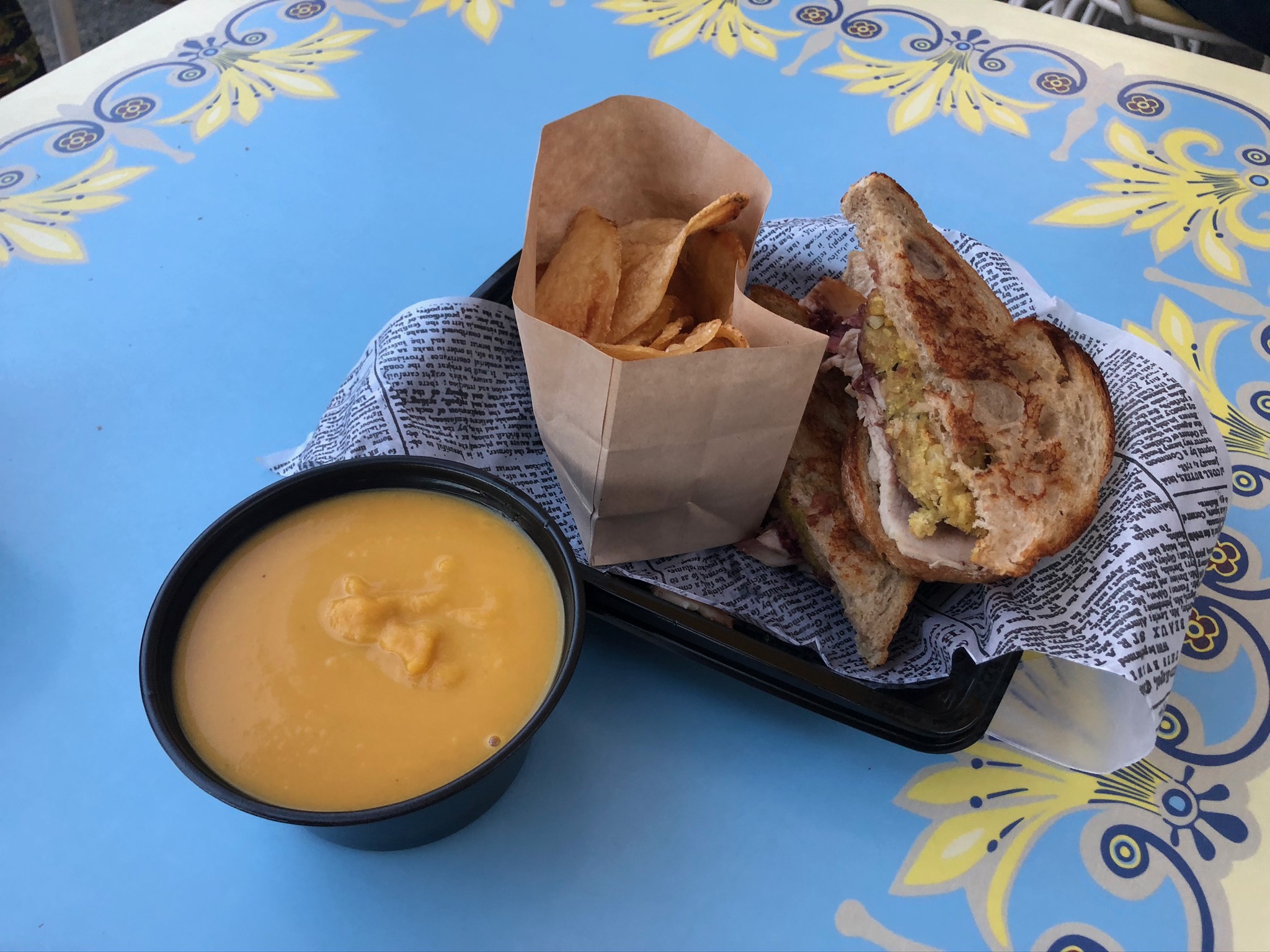 Jolly holiday thanksmas sandwich