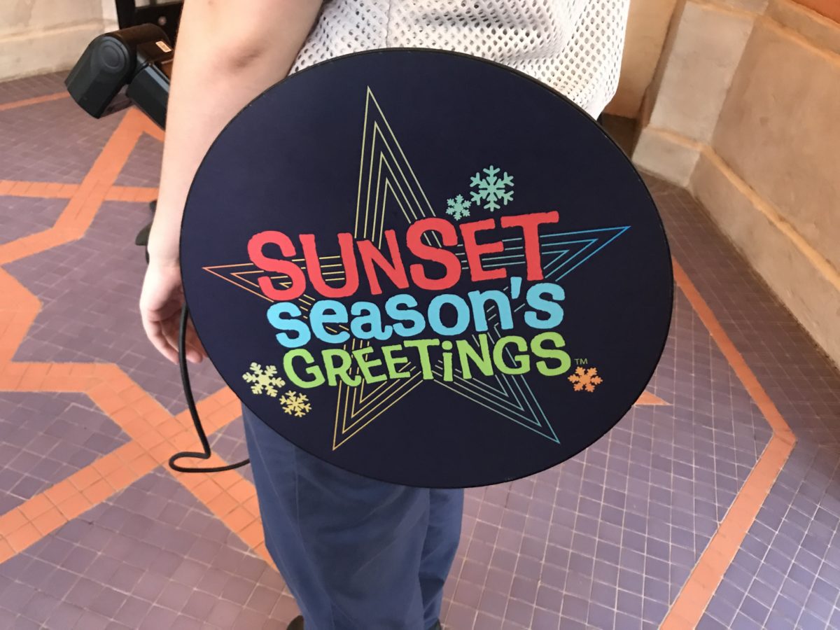 Photopass Sign