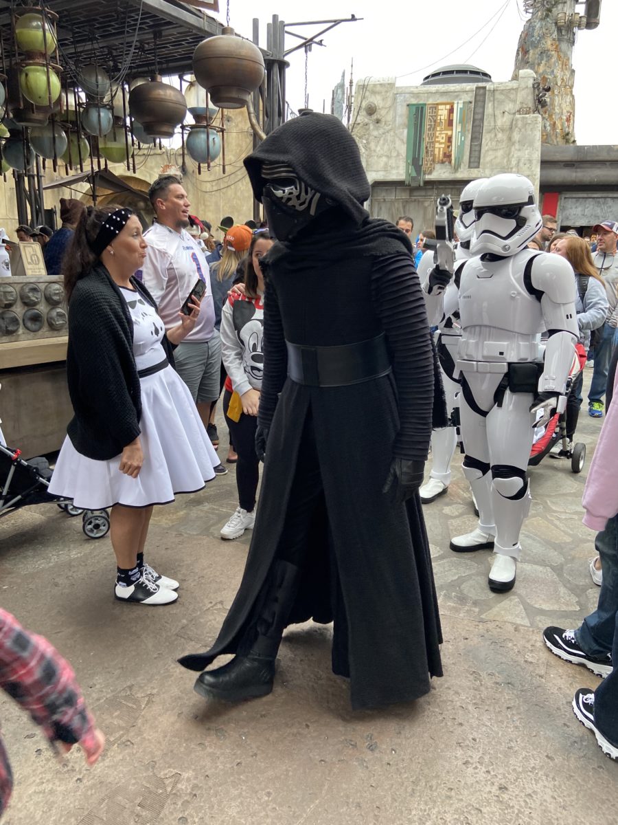 dapper day hollywood studios kylo ren