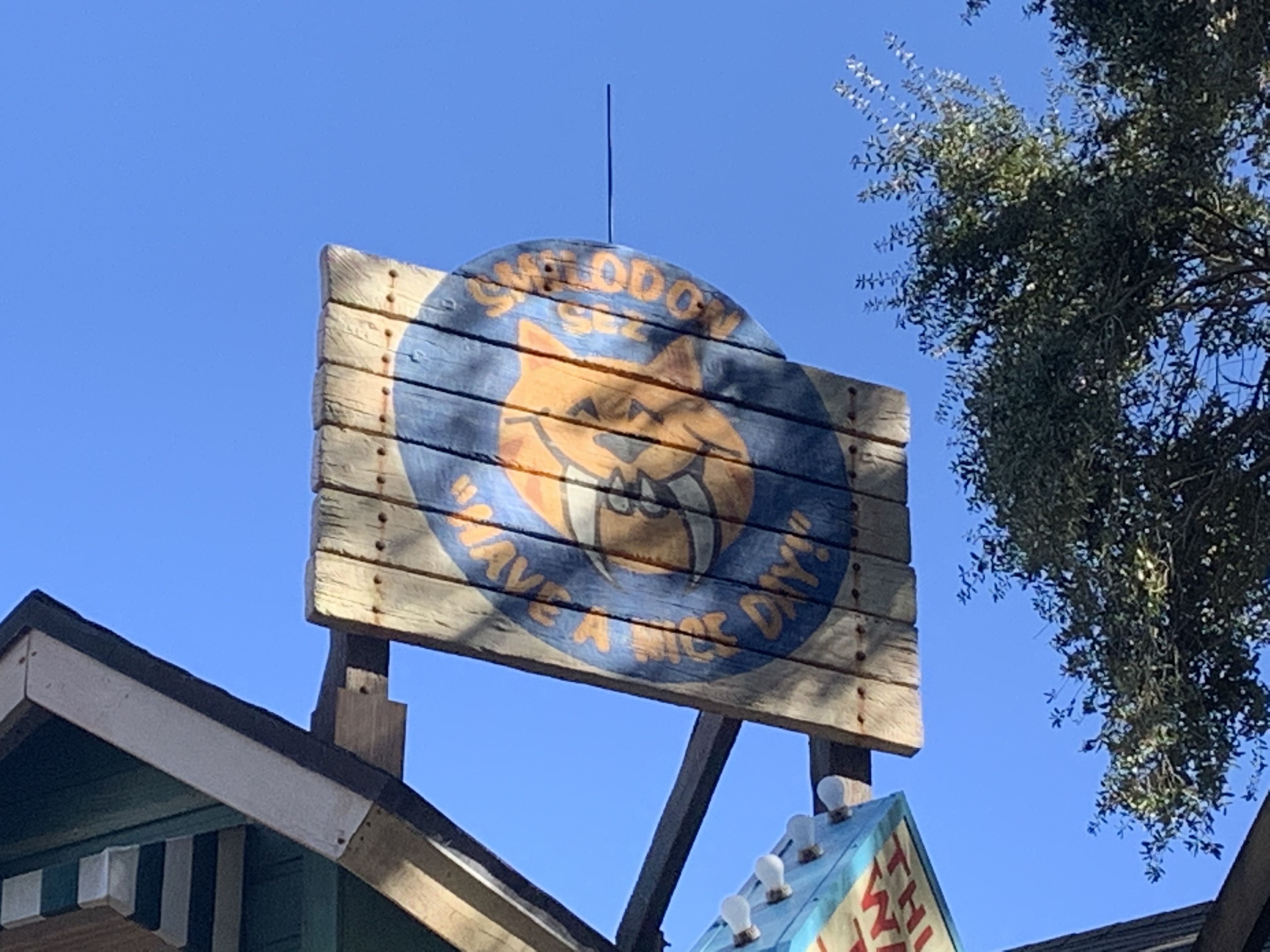 Smilodon DAK