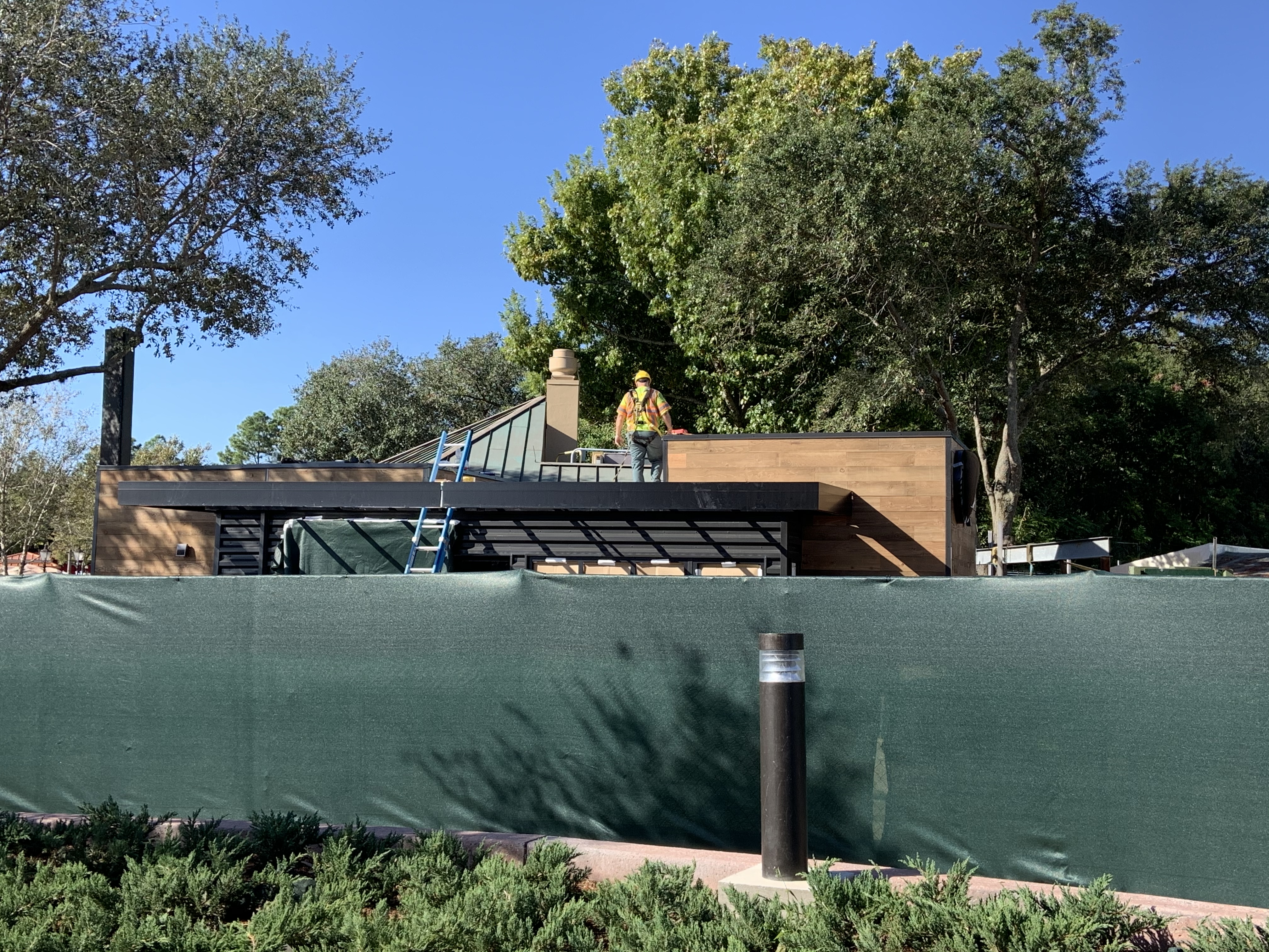 EPCOT temporary Starbucks 12/16/19