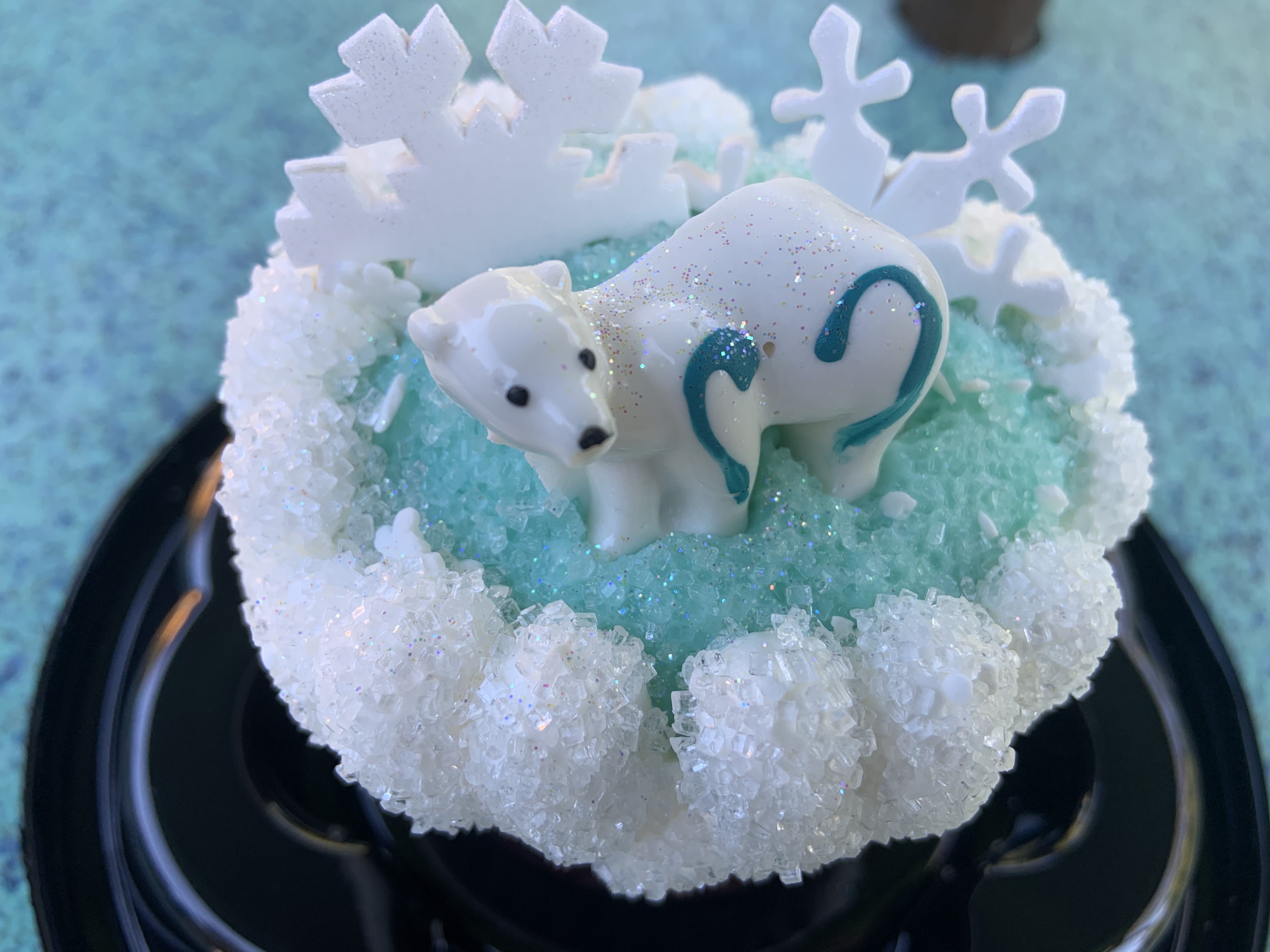 Merry Menagerie cupcake 4
