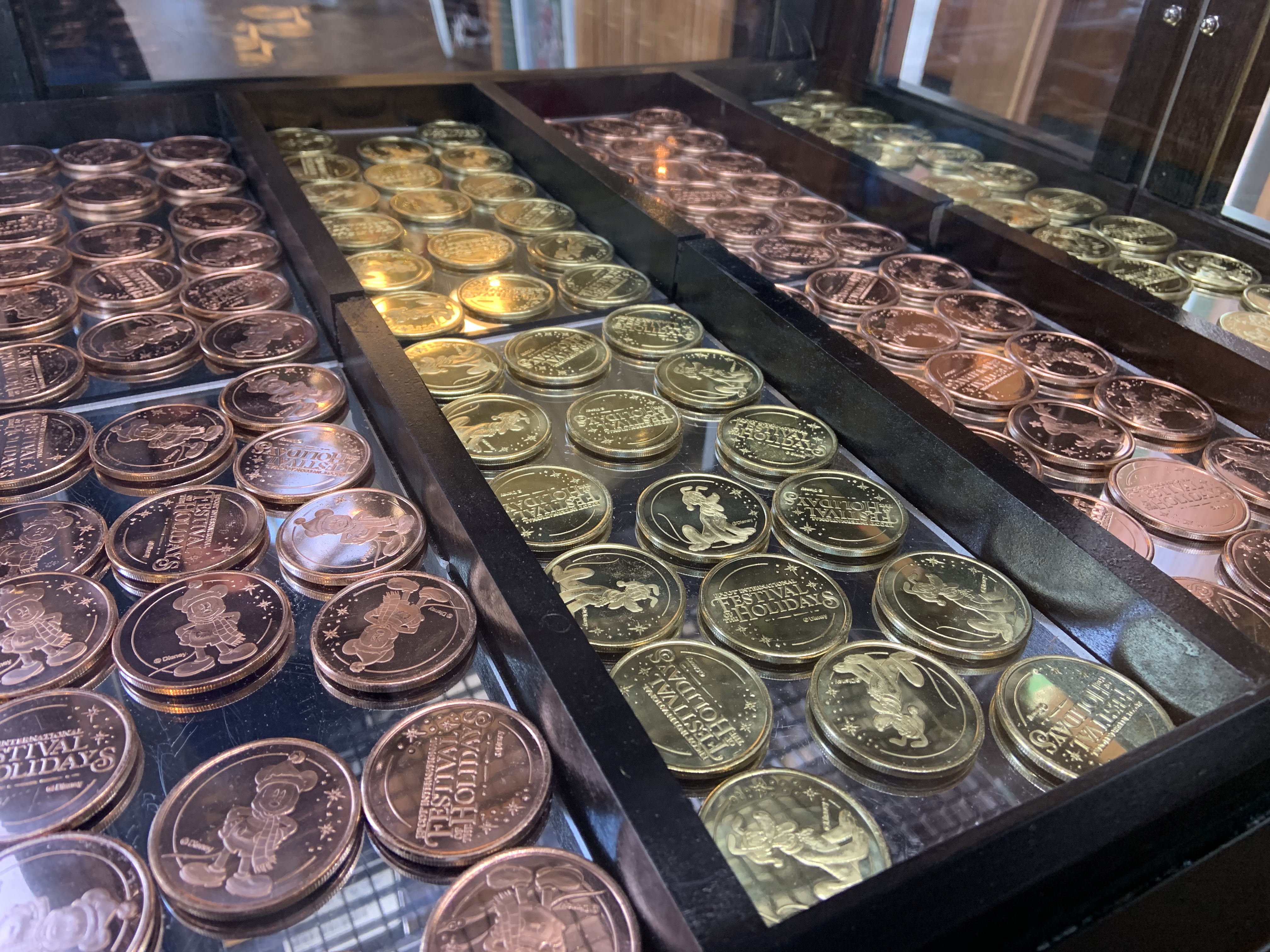 Collectible Coins Festival of the Holiday 2019 9