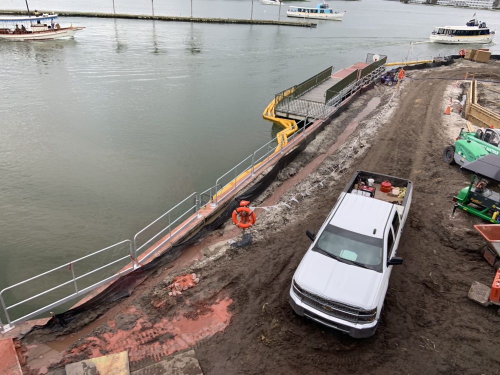 Magic Kingdom entrance 12/27/19 6