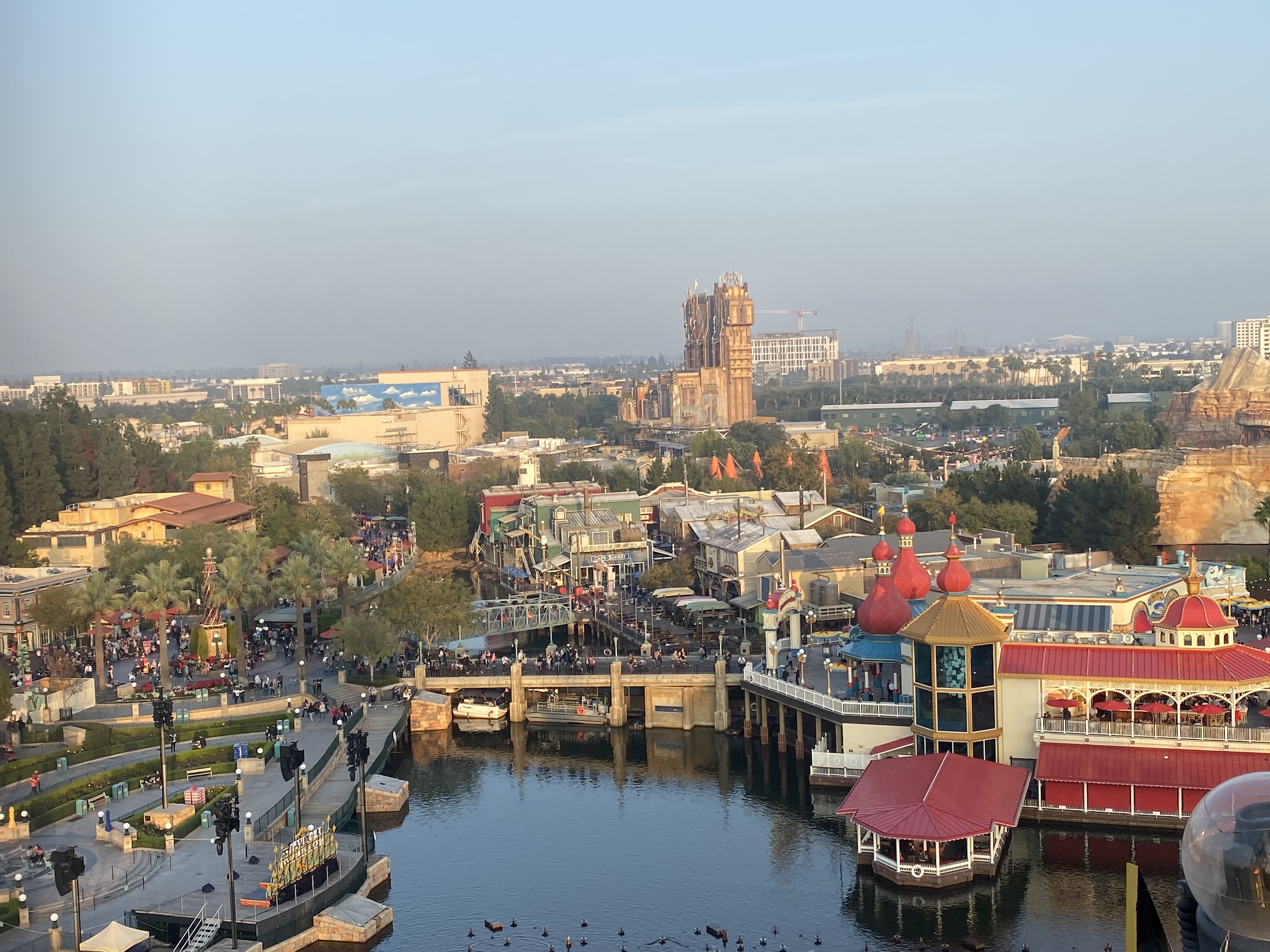 marvel constuction dca