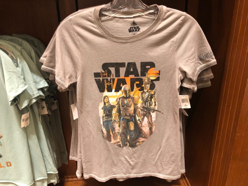 disneyland mandalorian tee t-shirt gray