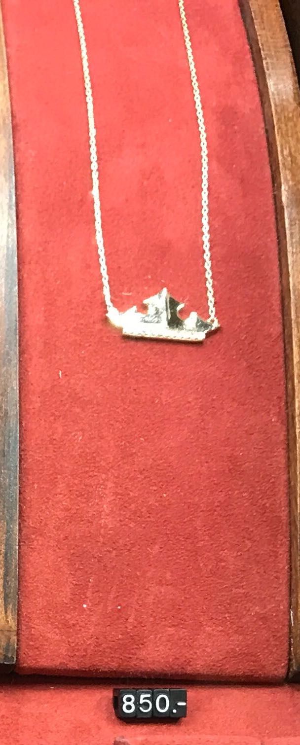 crown necklace