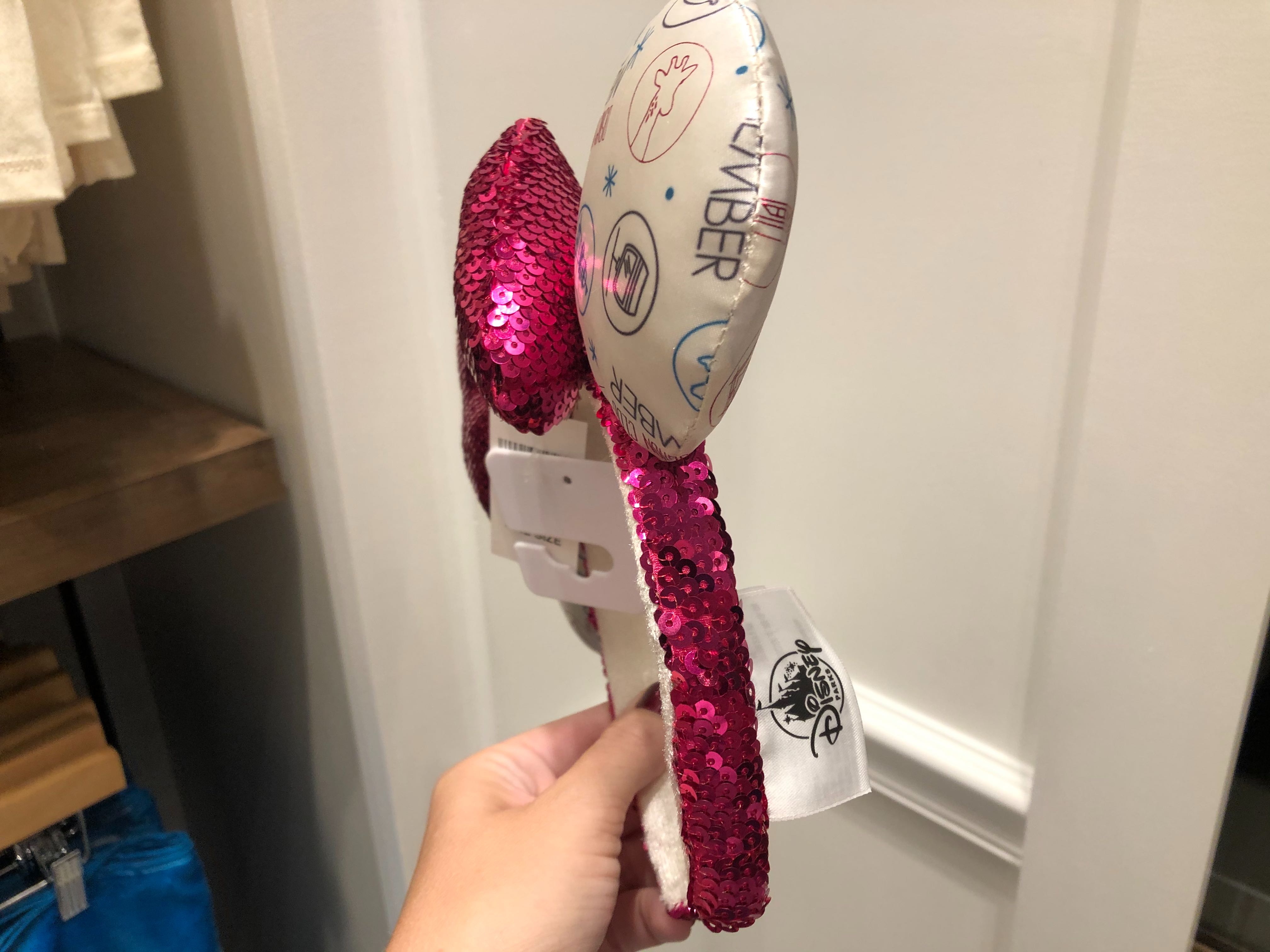 PHOTOS: New Disney Vacation Club Icon Minnie Ears Debut at Disney's Rivera Resort 