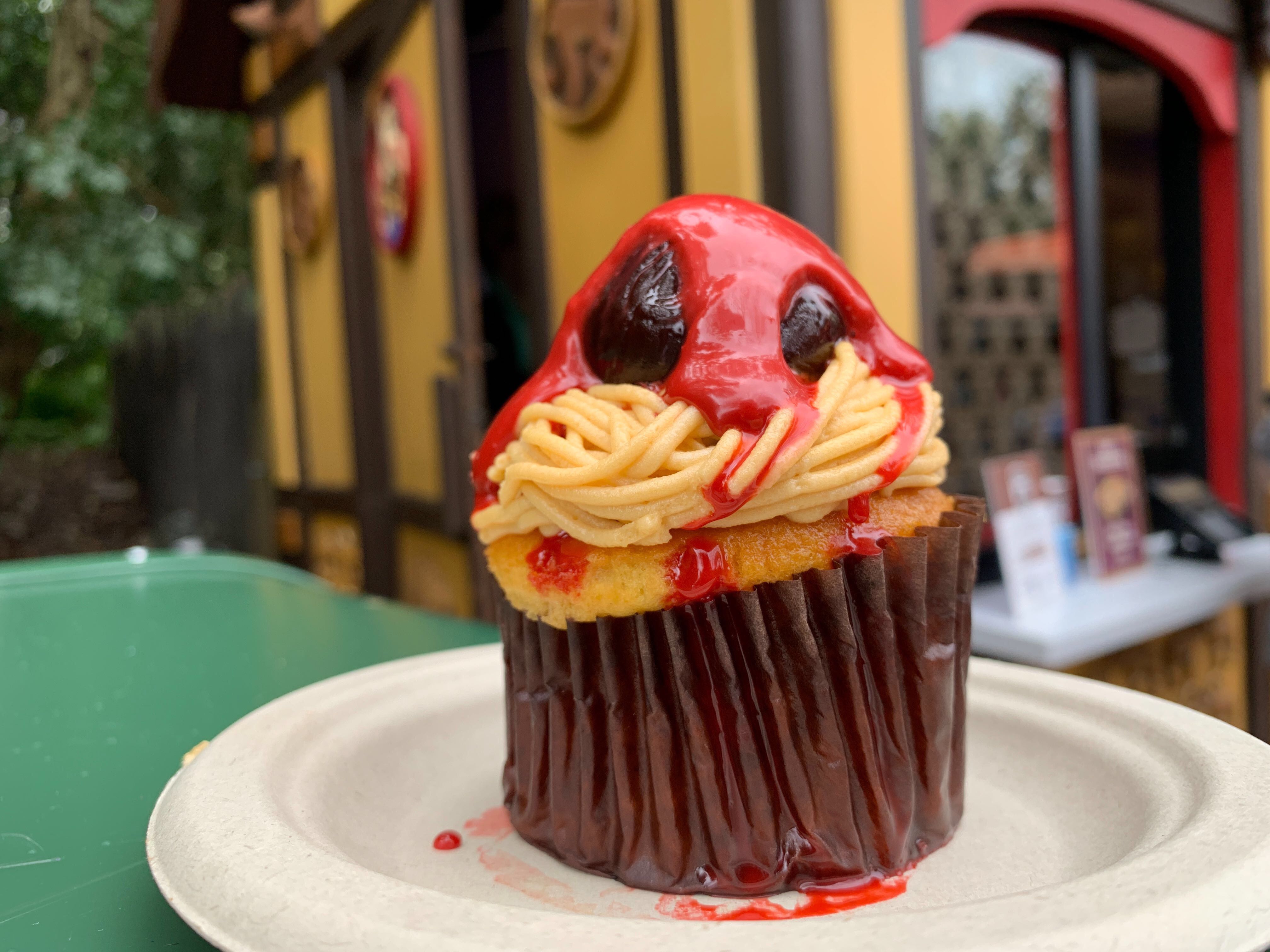 spaghetti cupcake - beauty shot 4