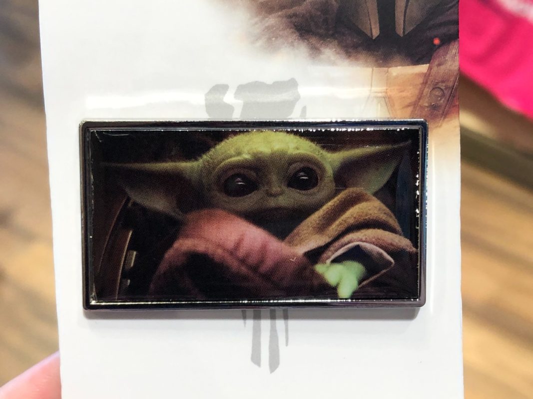 baby yoda pin