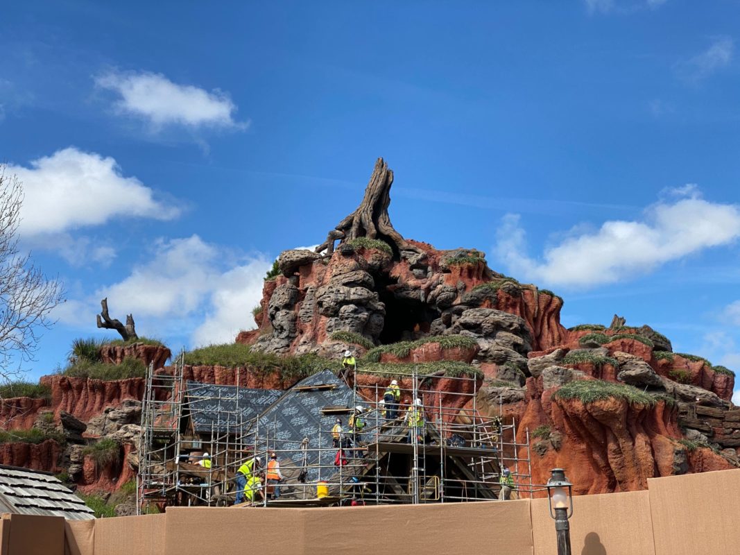 Splash mountain refurb
