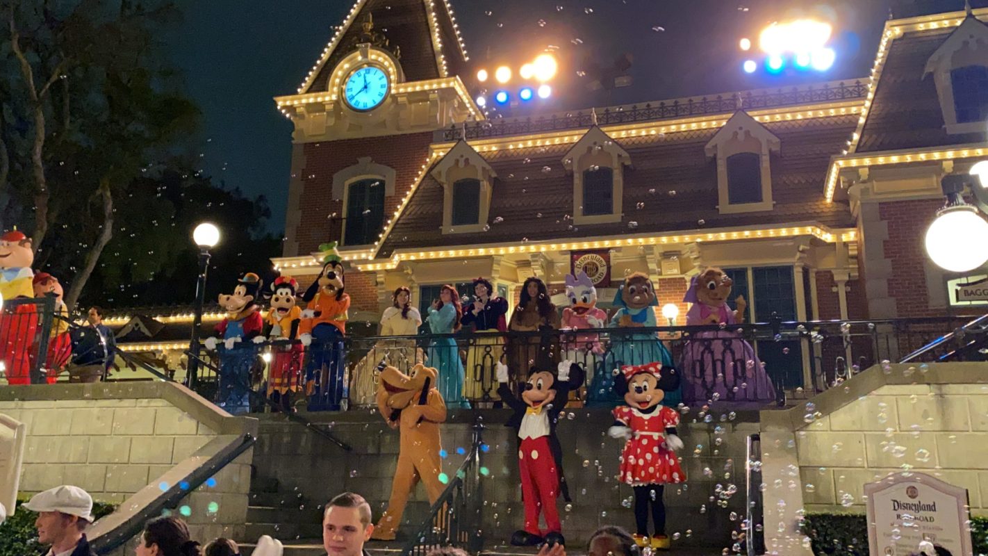 disneyland final day