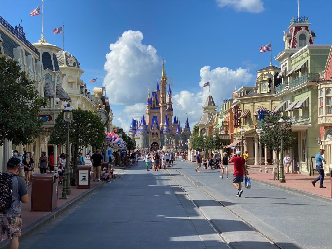 main street usa cinderella castle magic kingdom