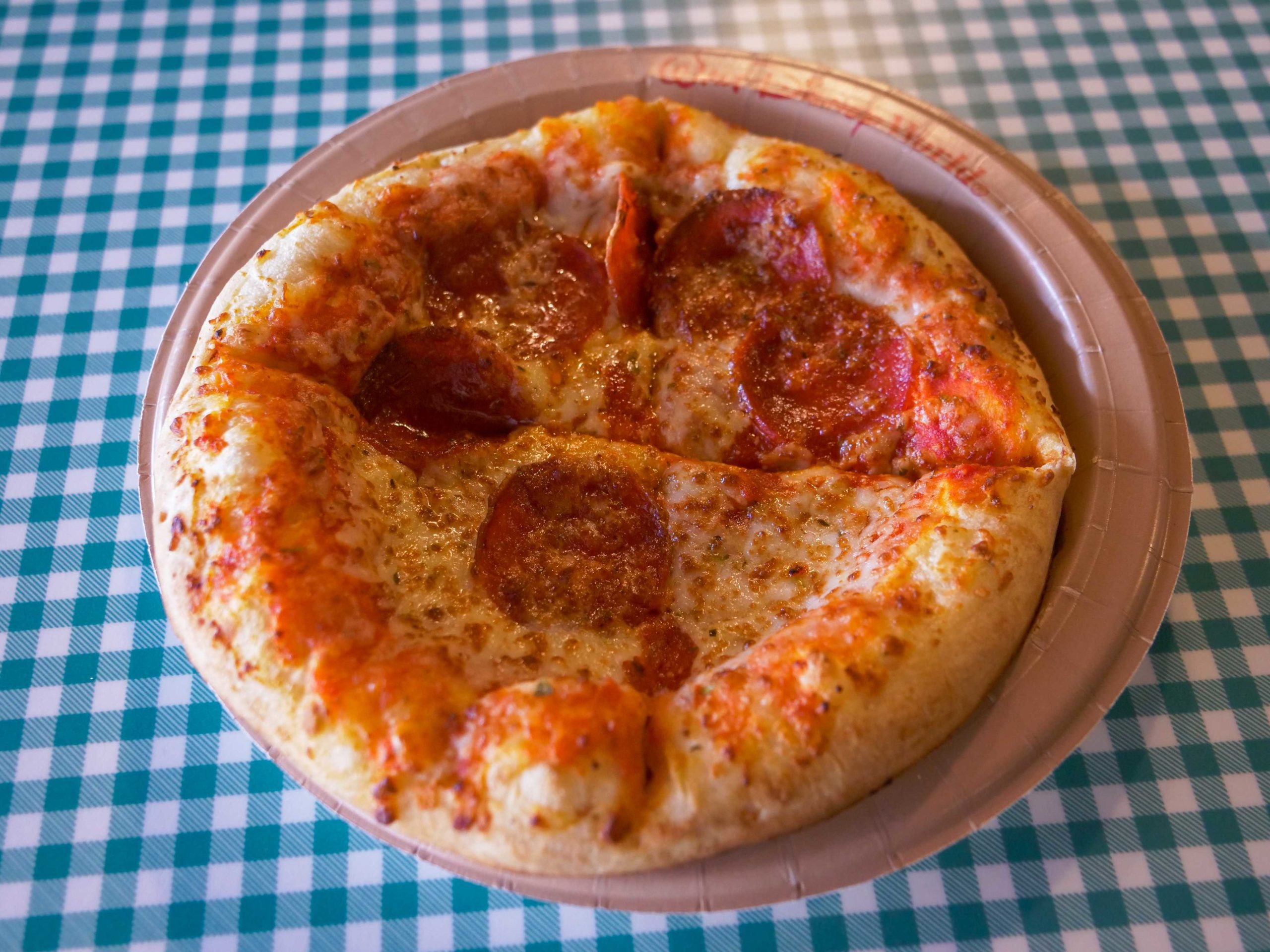 Archie's Scare Pig Pizza Replacing PizzeRizzo Recipe & Equipment at Disney's Hollywood Studios - WDWNT