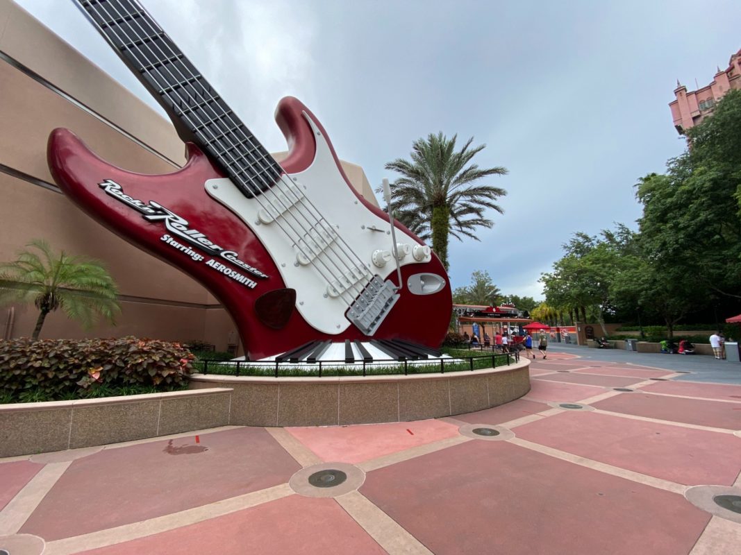 rockin rollercoaster staring areosmith hollywood studios feature image