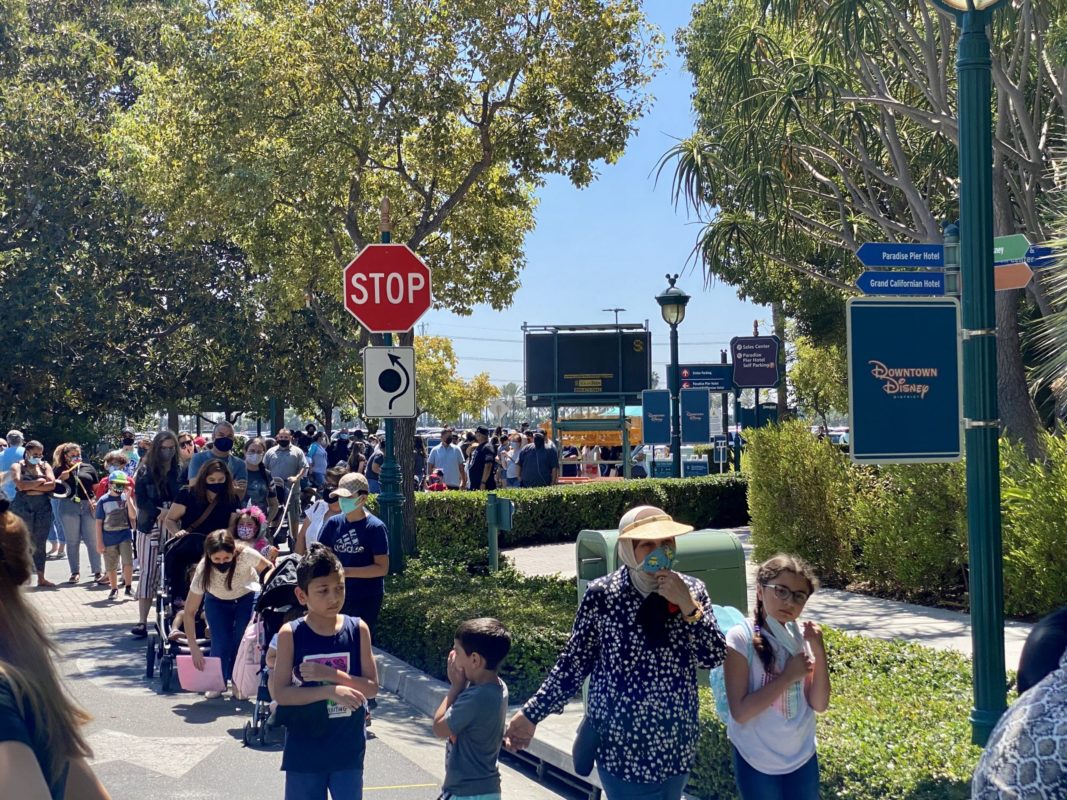 Downtown Disney Crowds 08/20