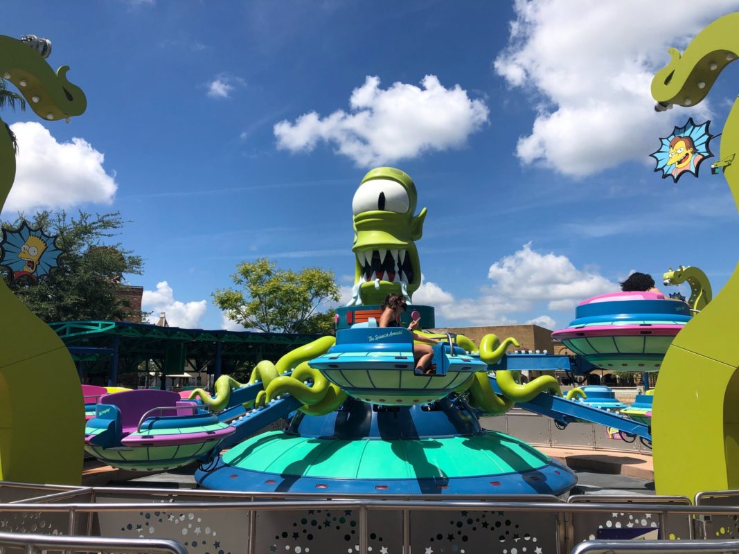 Kang & Kodos' Twirl 'n' Hurl