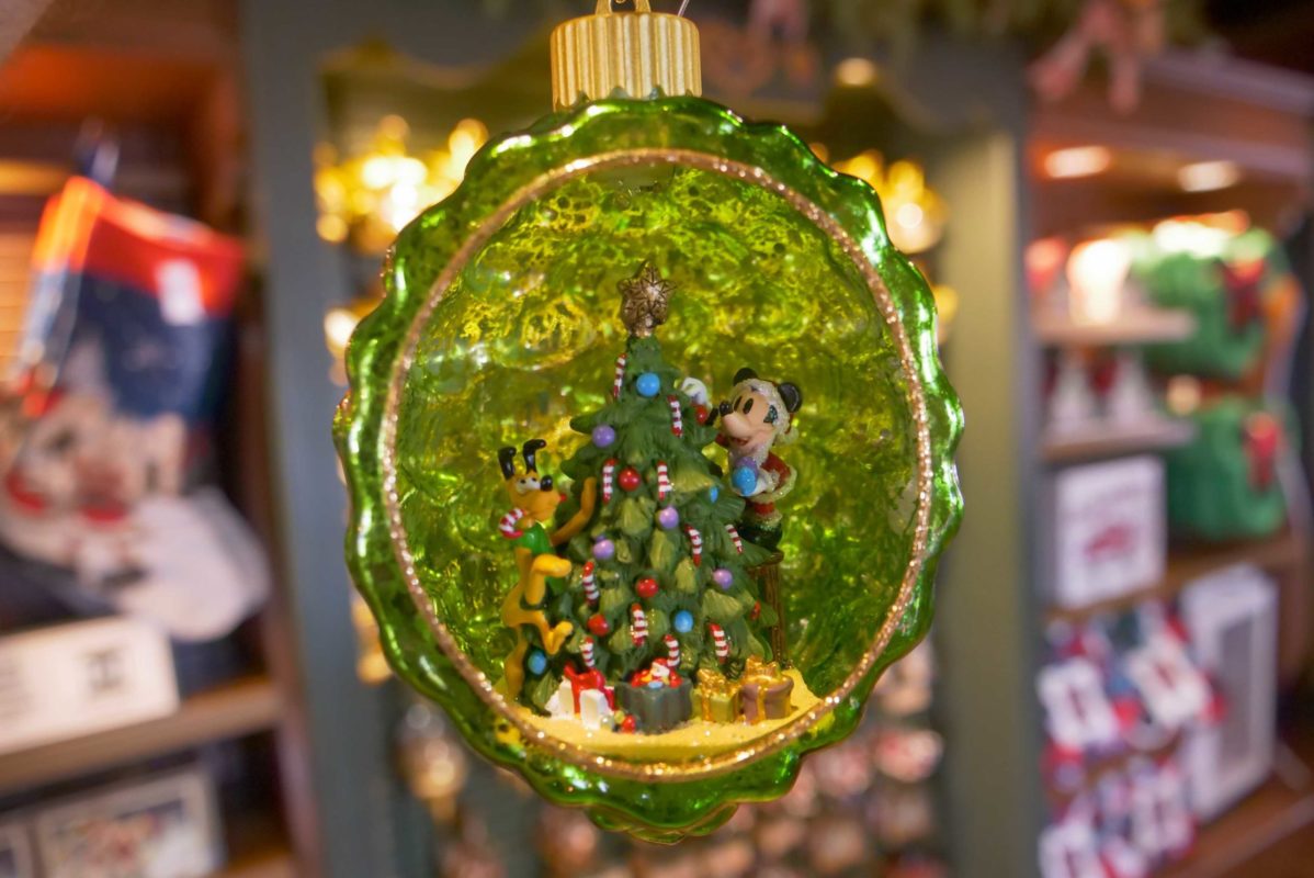 christmas 2020 light up ornament