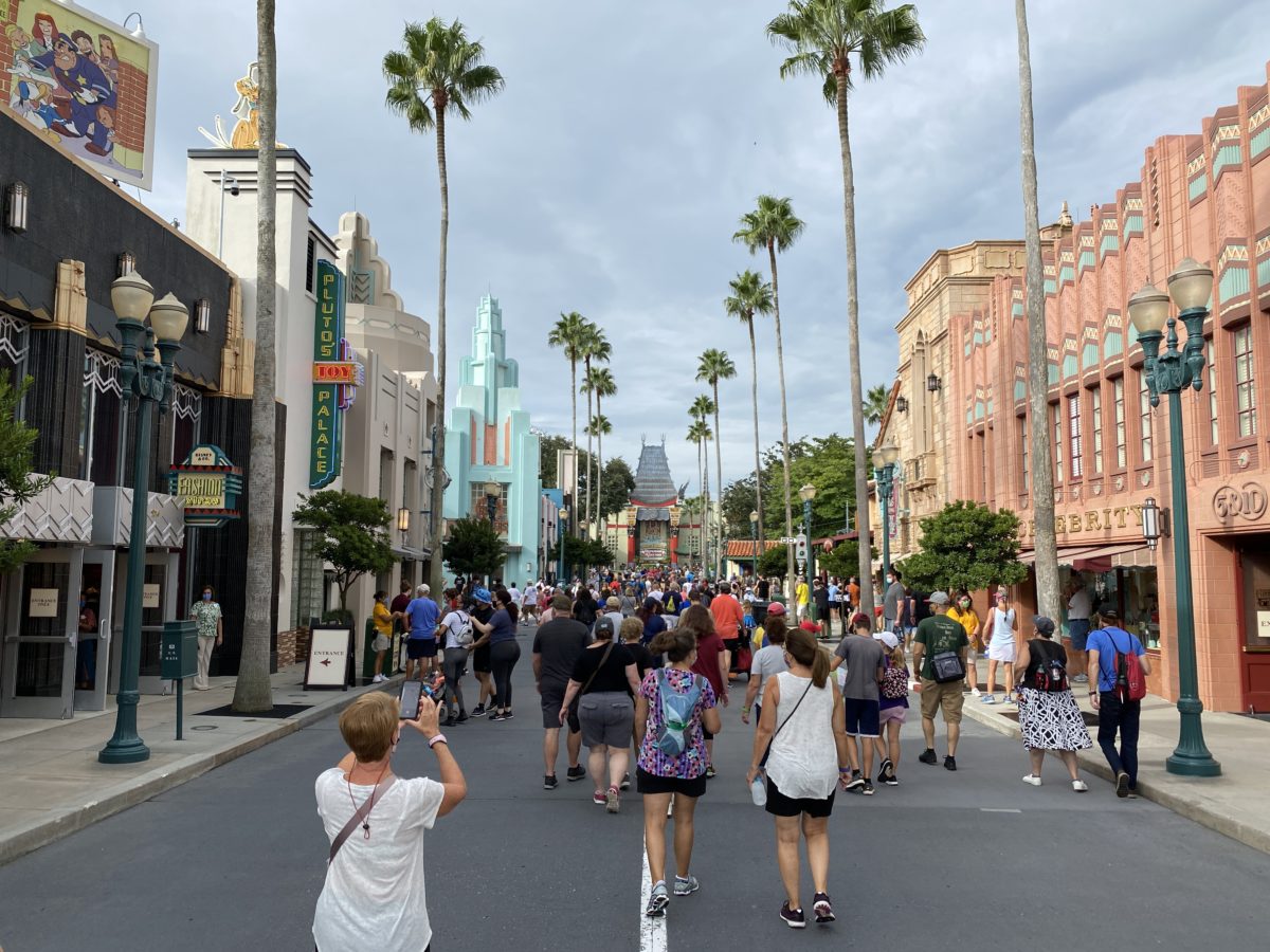 hollywood-boulevard-crowded-hollywood-studios-9162020-2661921